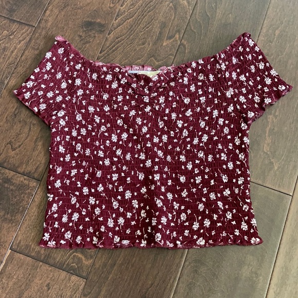 off the shoulder cropped top - Picture 1 of 4